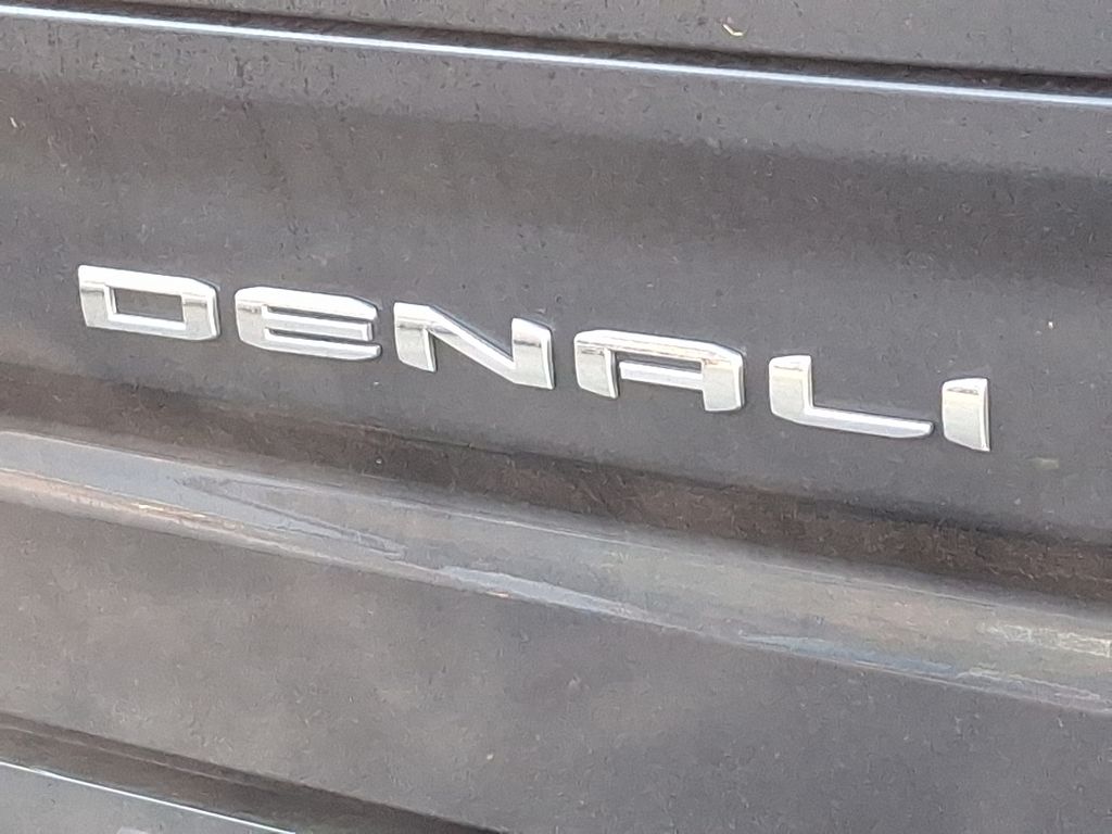 2020 GMC Sierra 1500 Denali 25