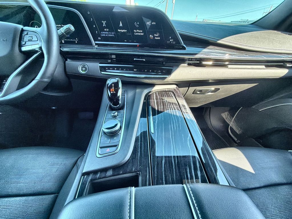 Thumbnail: 2021 Cadillac Escalade - 14