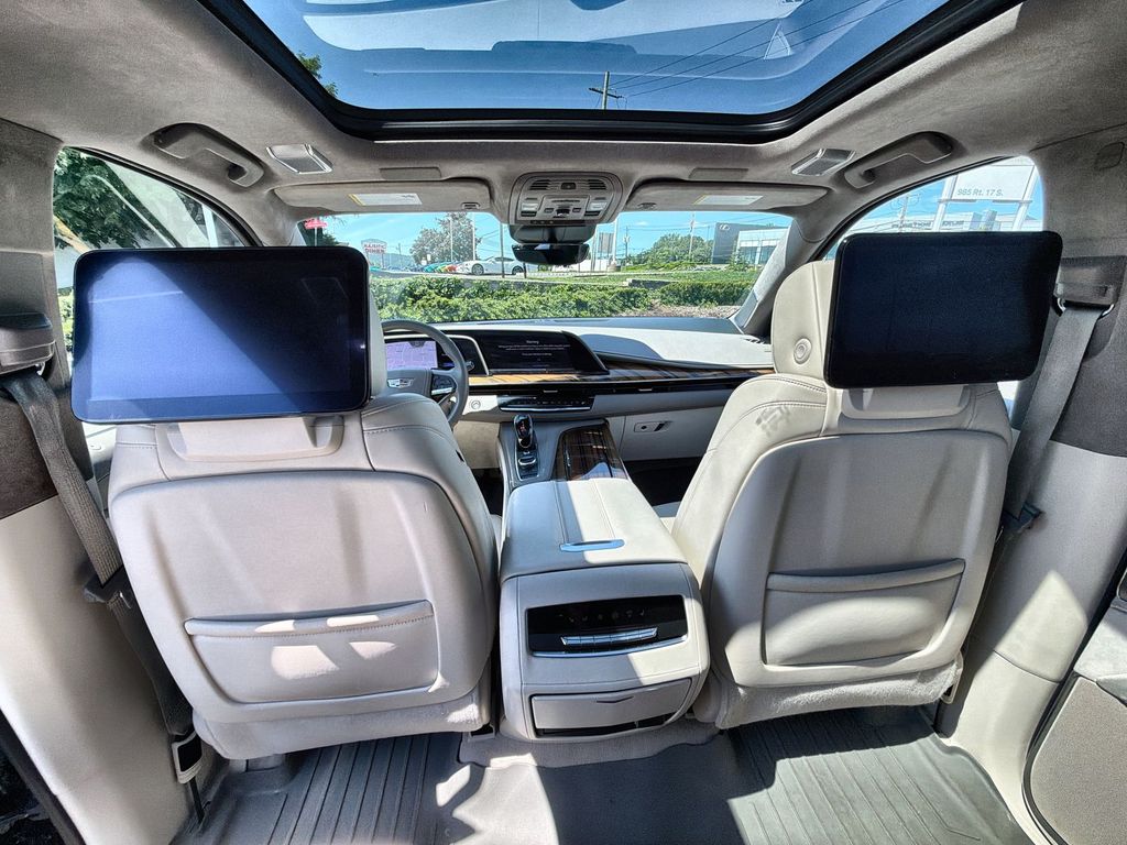 Thumbnail: 2023 Cadillac Escalade - 26