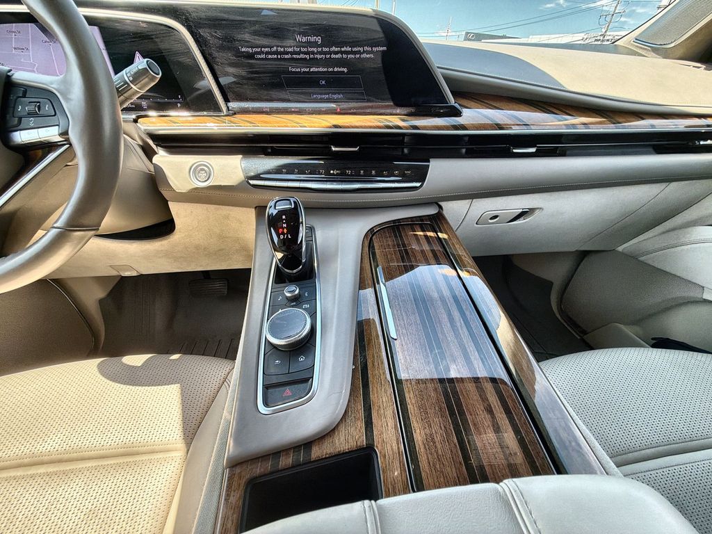 Thumbnail: 2023 Cadillac Escalade - 14