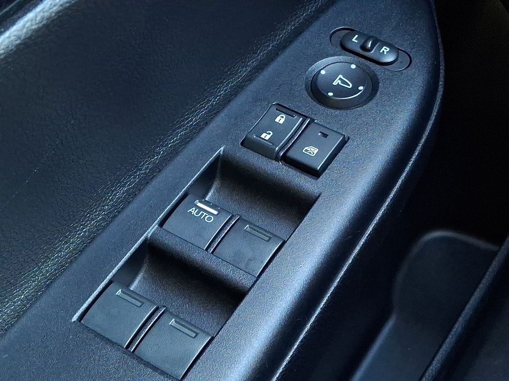 Thumbnail: 2015 Honda Accord - 26