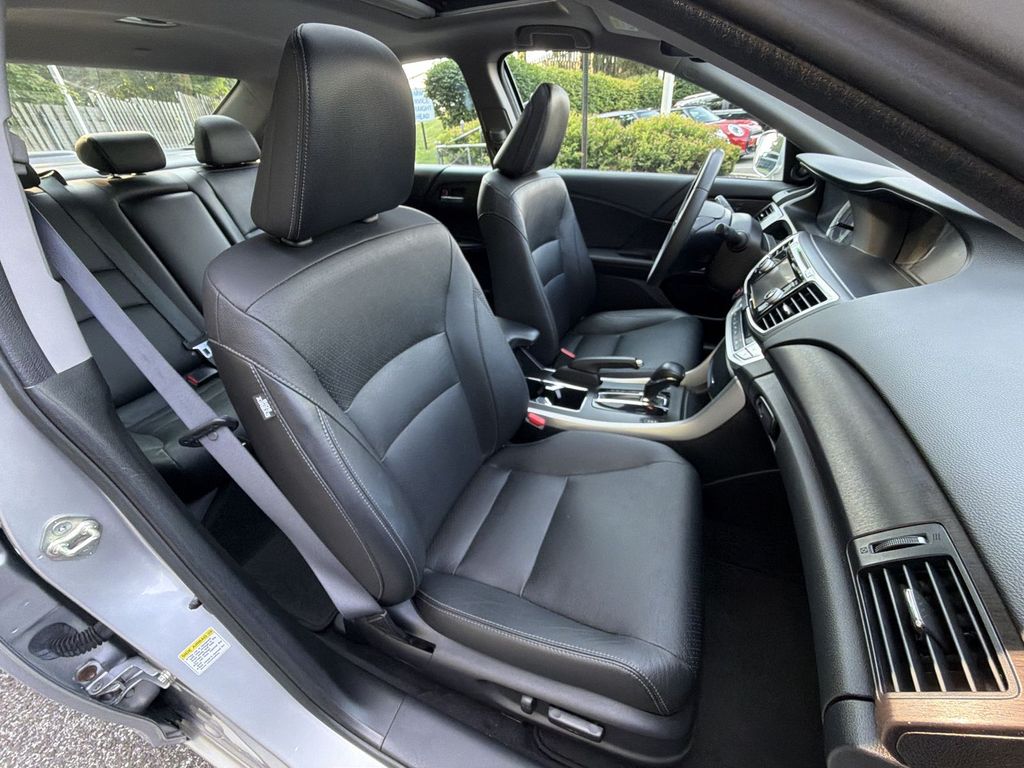 Thumbnail: 2014 Honda Accord - 29