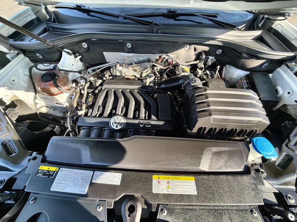 Thumbnail: 2021 Volkswagen Atlas - 9