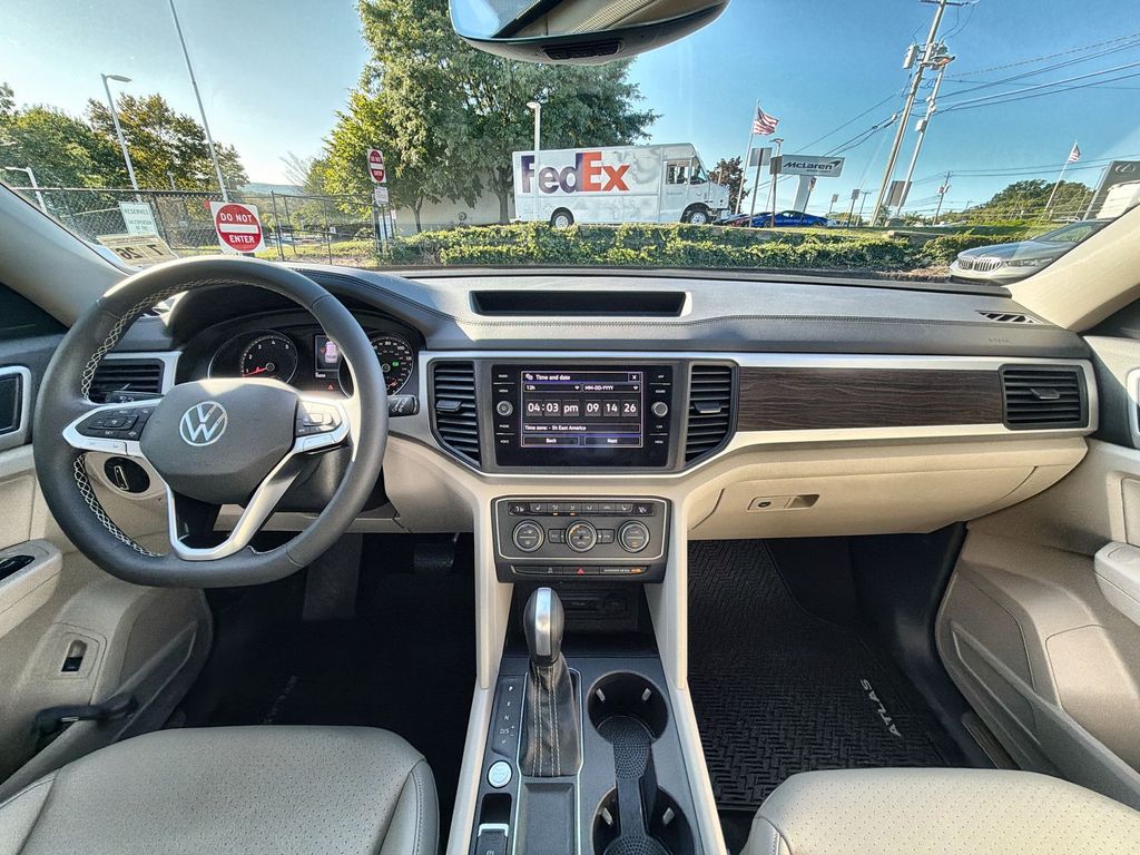 Thumbnail: 2021 Volkswagen Atlas - 2