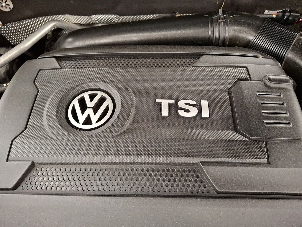 Thumbnail: 2017 Volkswagen Passat - 27