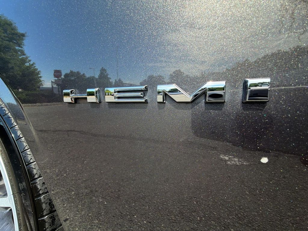 Thumbnail: 2020 Dodge Challenger - 7