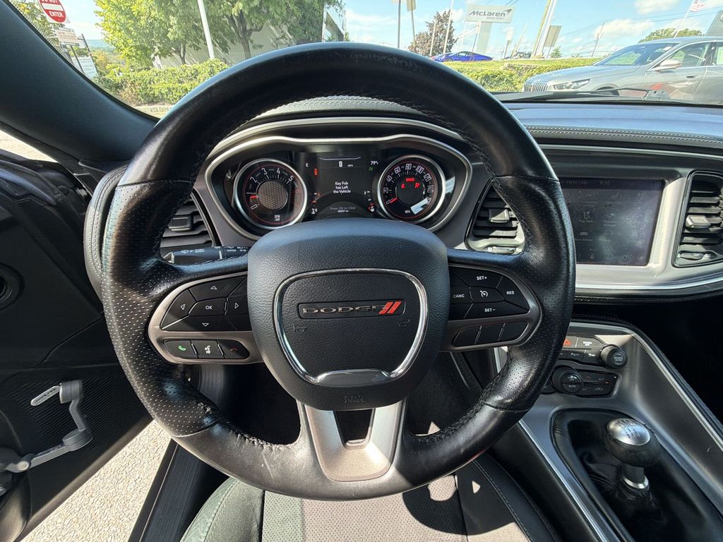 Thumbnail: 2020 Dodge Challenger - 10