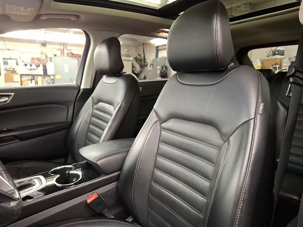 Thumbnail: 2018 Ford Edge - 6