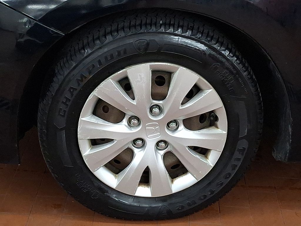 Thumbnail: 2012 Honda Civic - 7