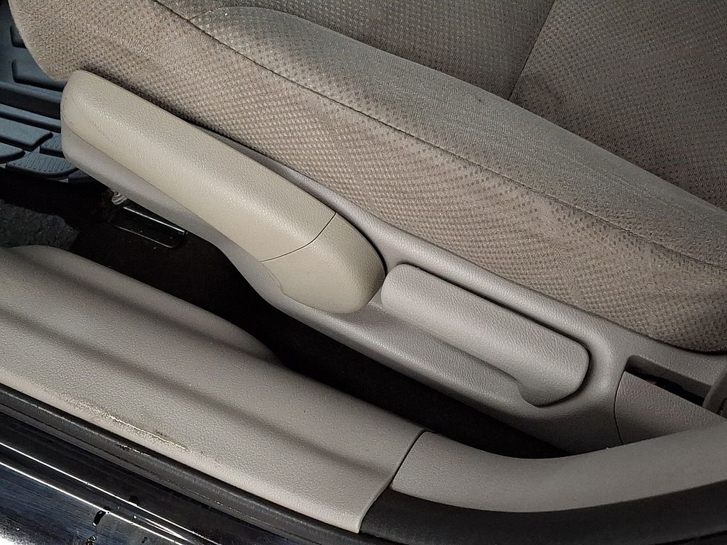 Thumbnail: 2012 Honda Civic - 20