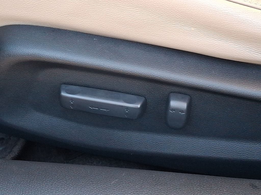 Thumbnail: 2016 Honda Civic - 18