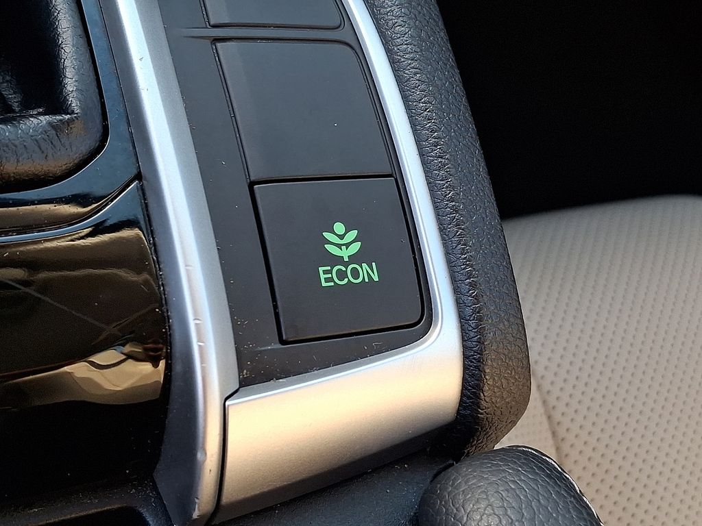 Thumbnail: 2016 Honda Civic - 27