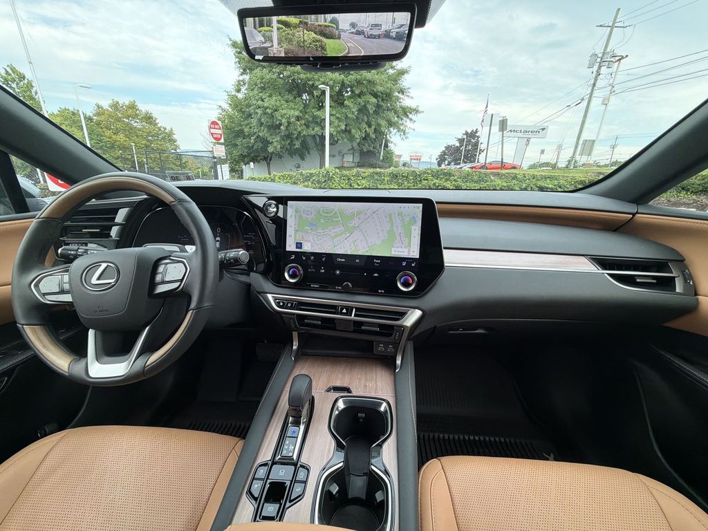 Thumbnail: 2025 Lexus RX - 2