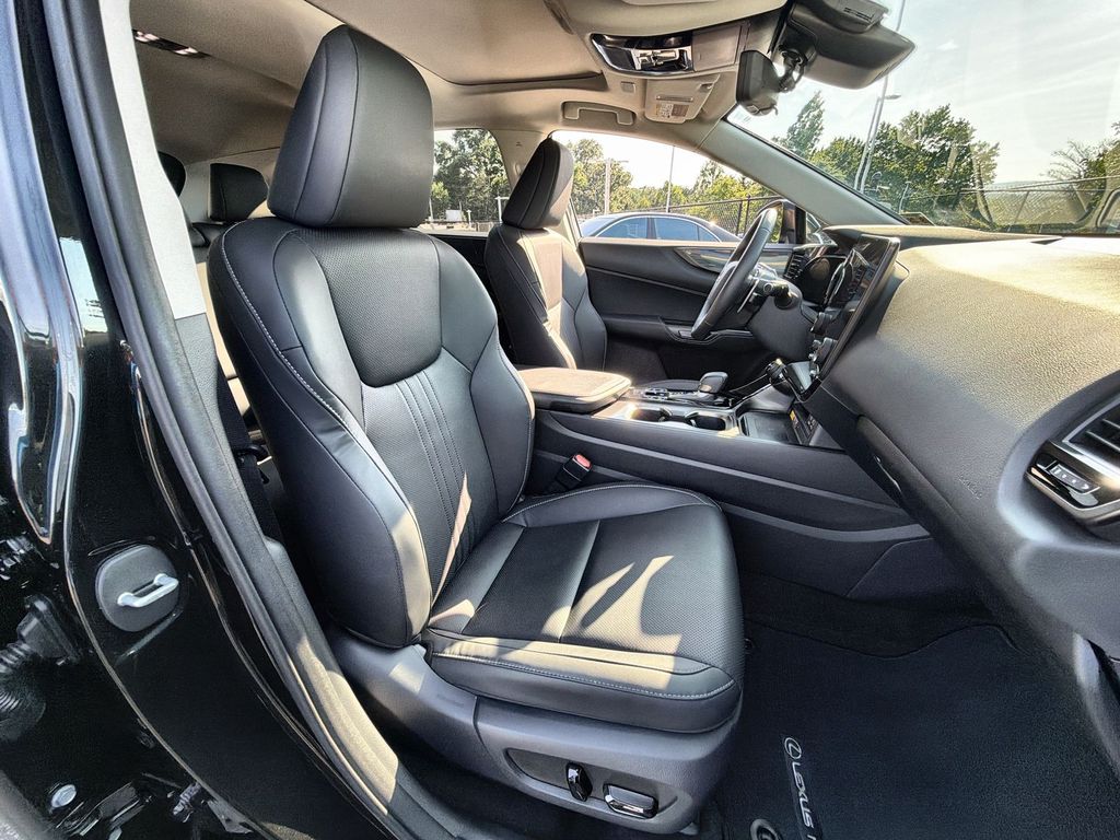 Thumbnail: 2024 Lexus ES - 12