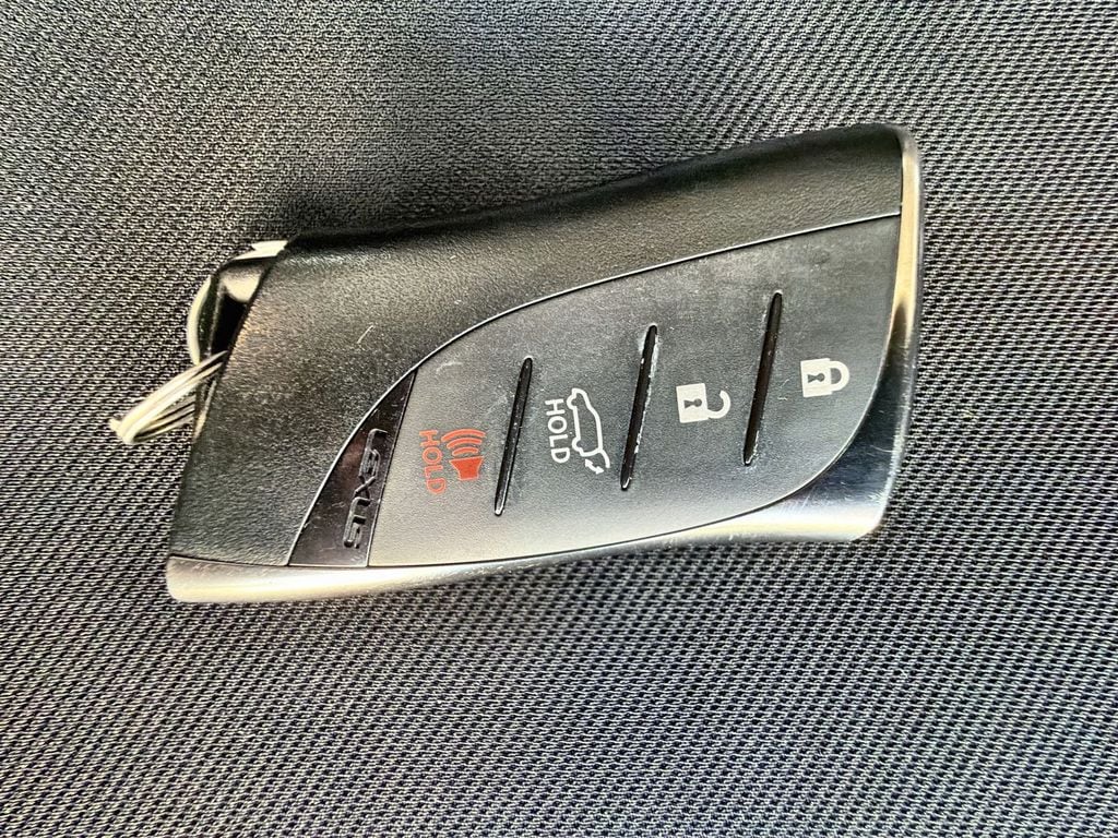 Thumbnail: 2024 Lexus ES - 29