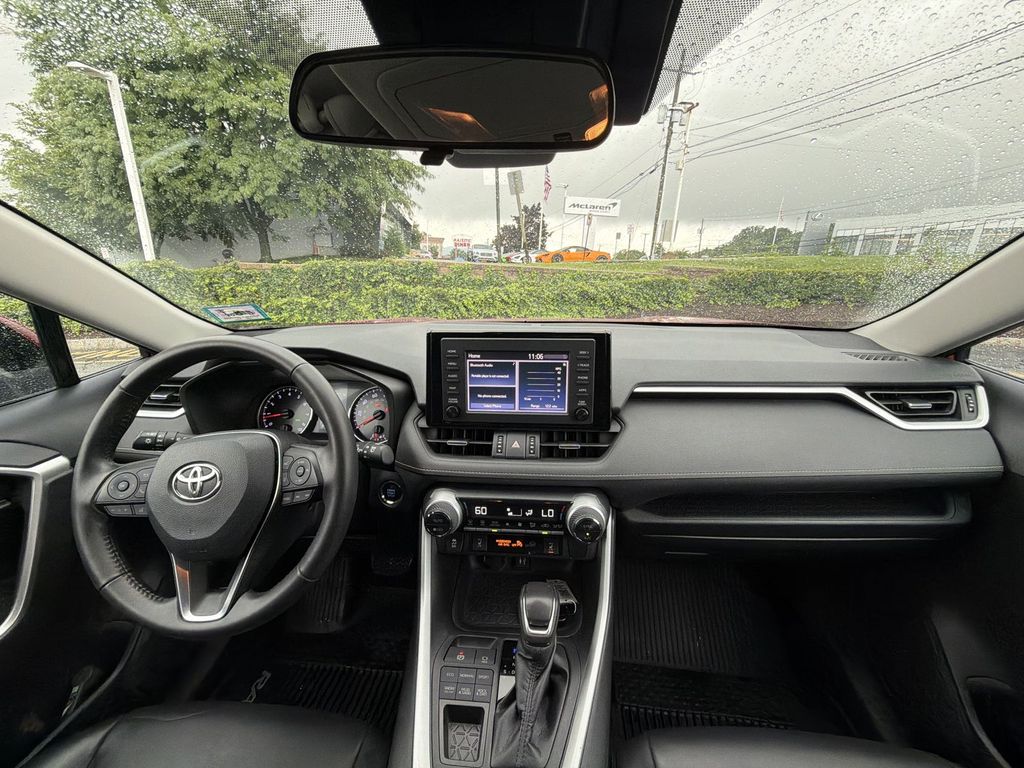 Thumbnail: 2019 Toyota RAV4 - 2