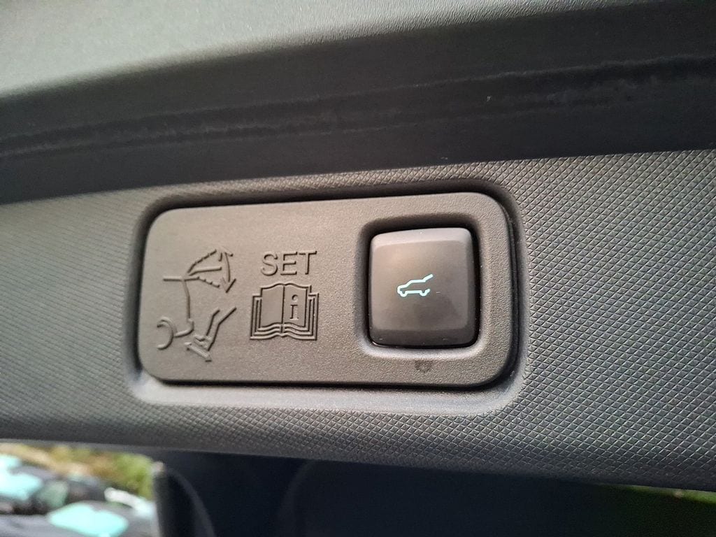 Thumbnail: 2022 Ford Mustang Mach-E - 29