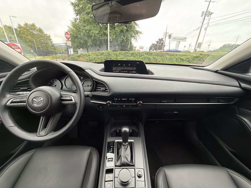 Thumbnail: 2022 Mazda CX-30 - 2