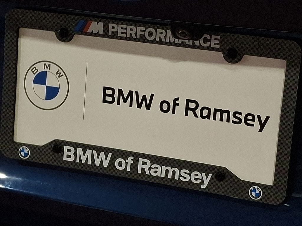 Thumbnail: 2022 BMW 3 Series - 30