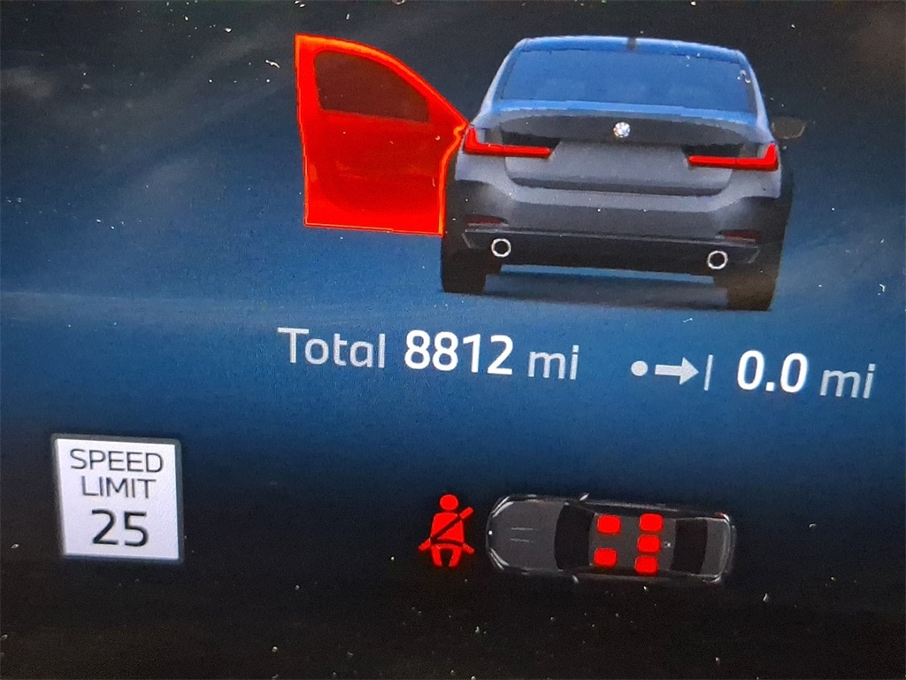 Thumbnail: 2025 BMW 3 Series - 21