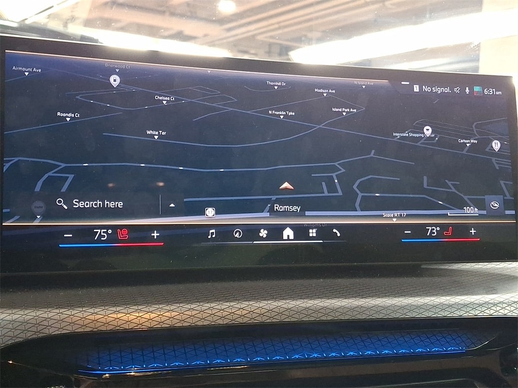 Thumbnail: 2025 BMW 3 Series - 8