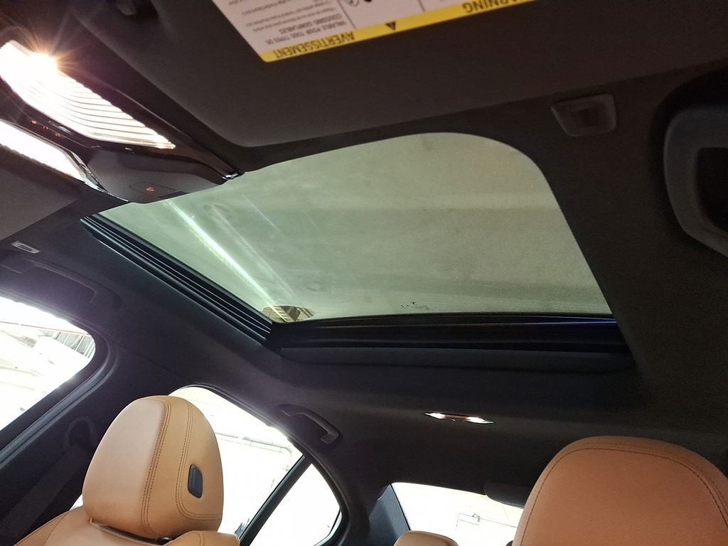 Thumbnail: 2023 BMW 3 Series - 18