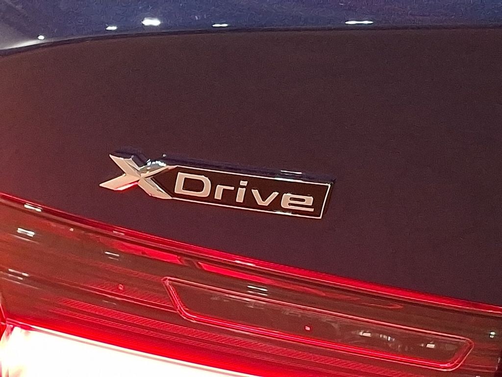 Thumbnail: 2023 BMW 3 Series - 30