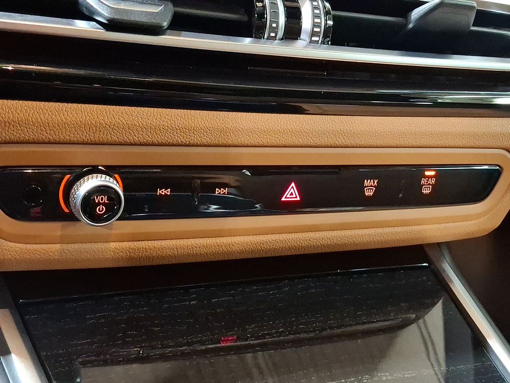 Thumbnail: 2023 BMW 3 Series - 19