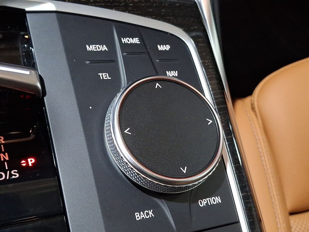 Thumbnail: 2023 BMW 3 Series - 25