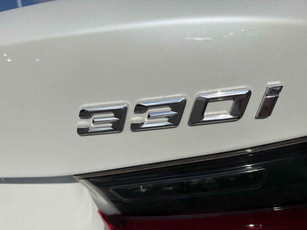 Thumbnail: 2023 BMW 3 Series - 7