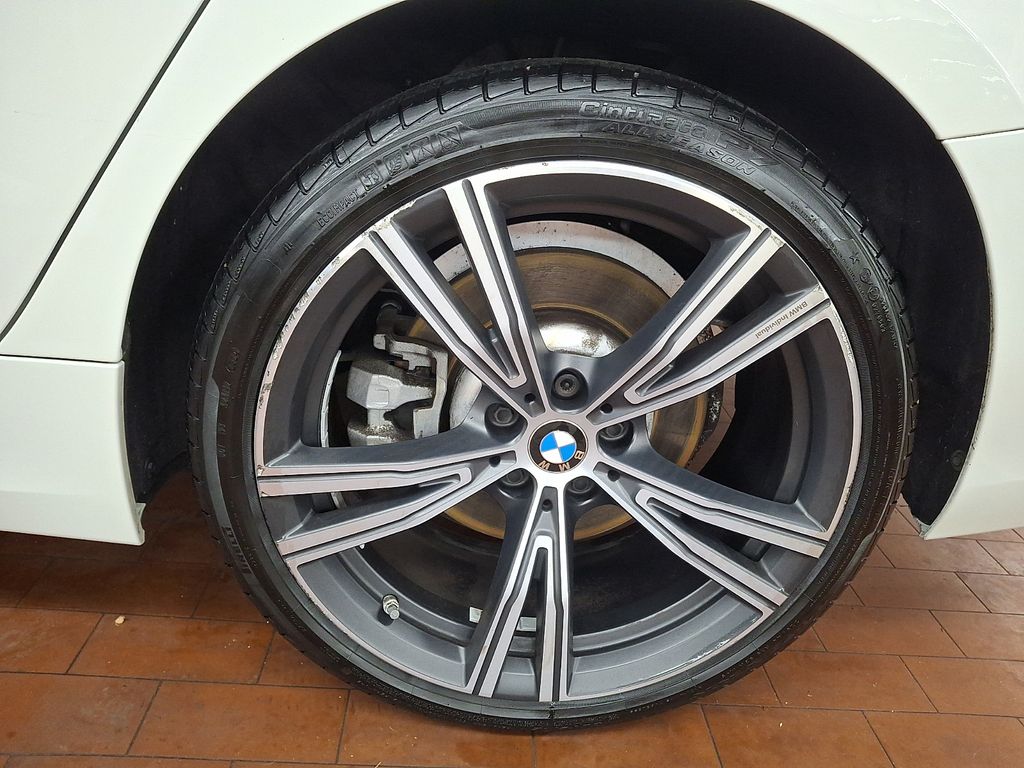 Thumbnail: 2023 BMW 3 Series - 6