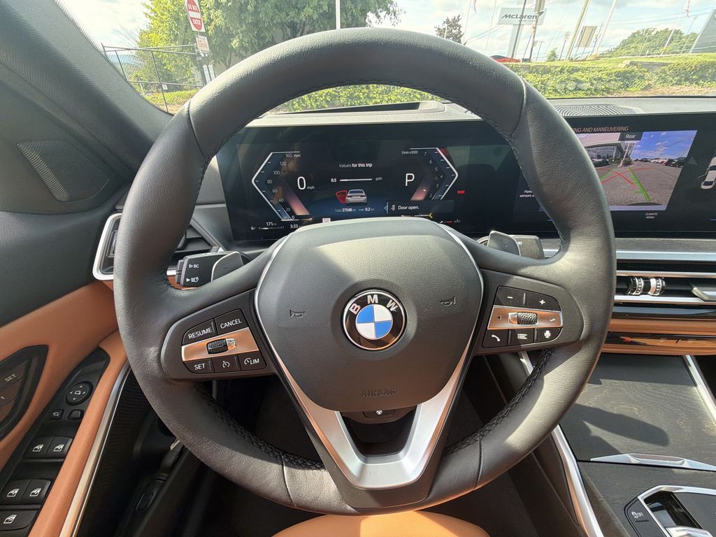 Thumbnail: 2023 BMW 3 Series - 10