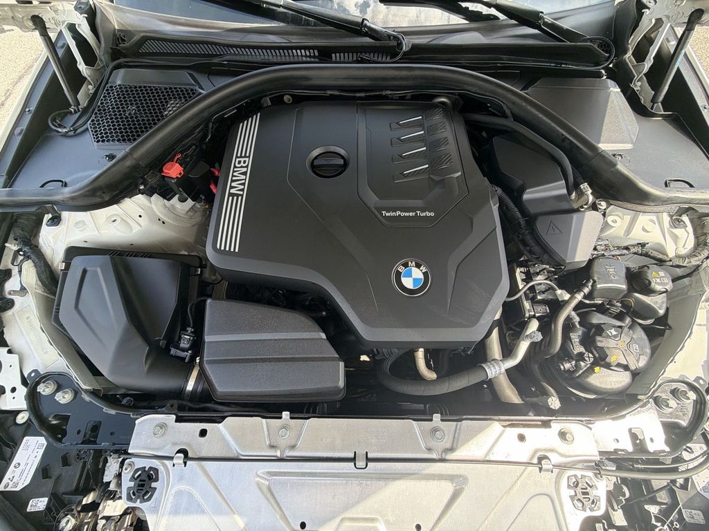Thumbnail: 2023 BMW 3 Series - 9