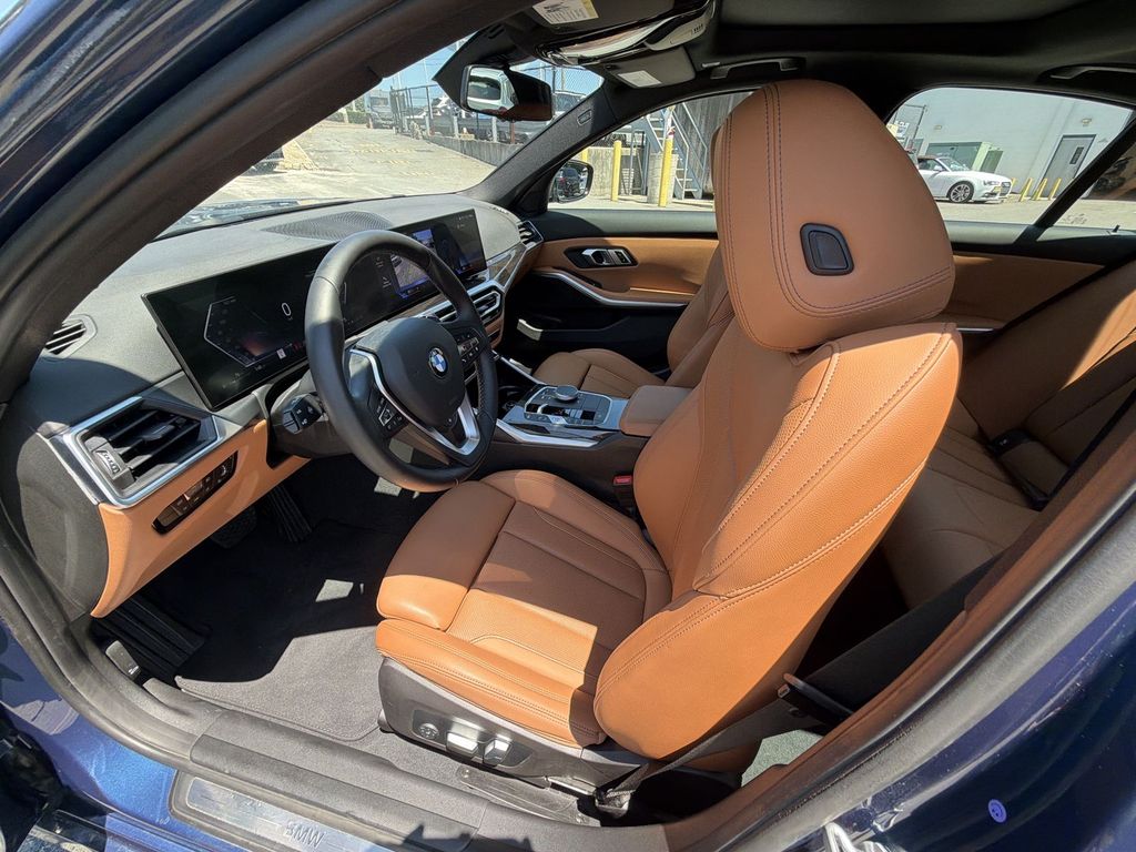 Thumbnail: 2023 BMW 3 Series - 11