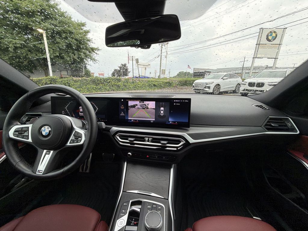 Thumbnail: 2023 BMW 3 Series - 2