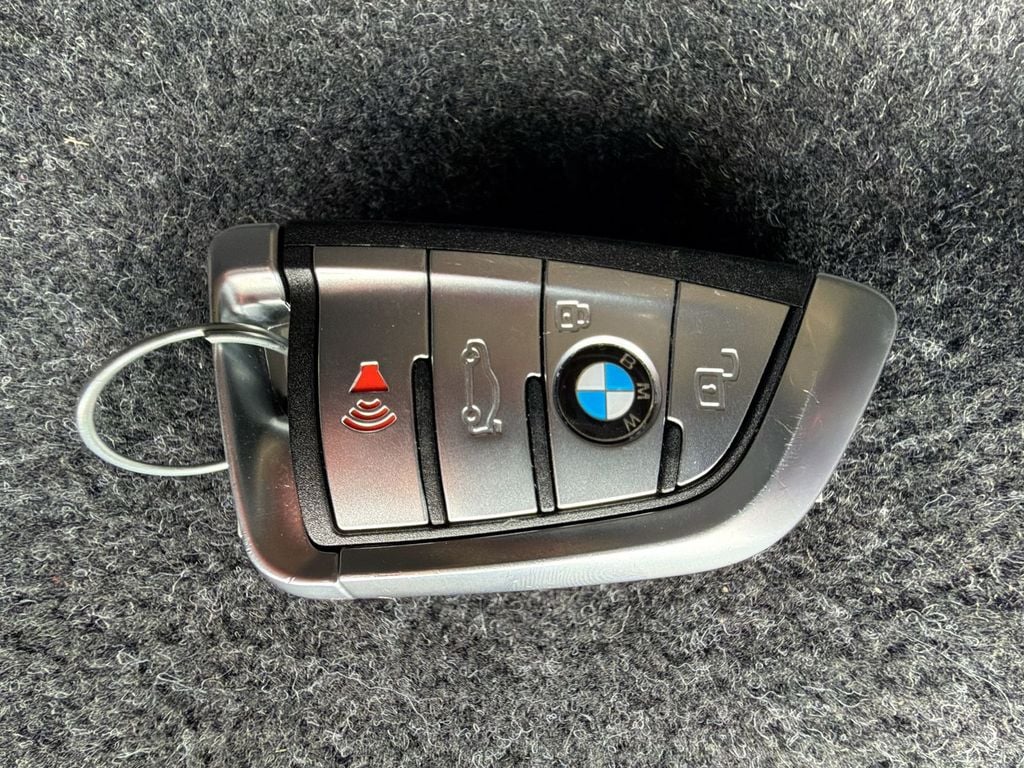 Thumbnail: 2023 BMW 3 Series - 17