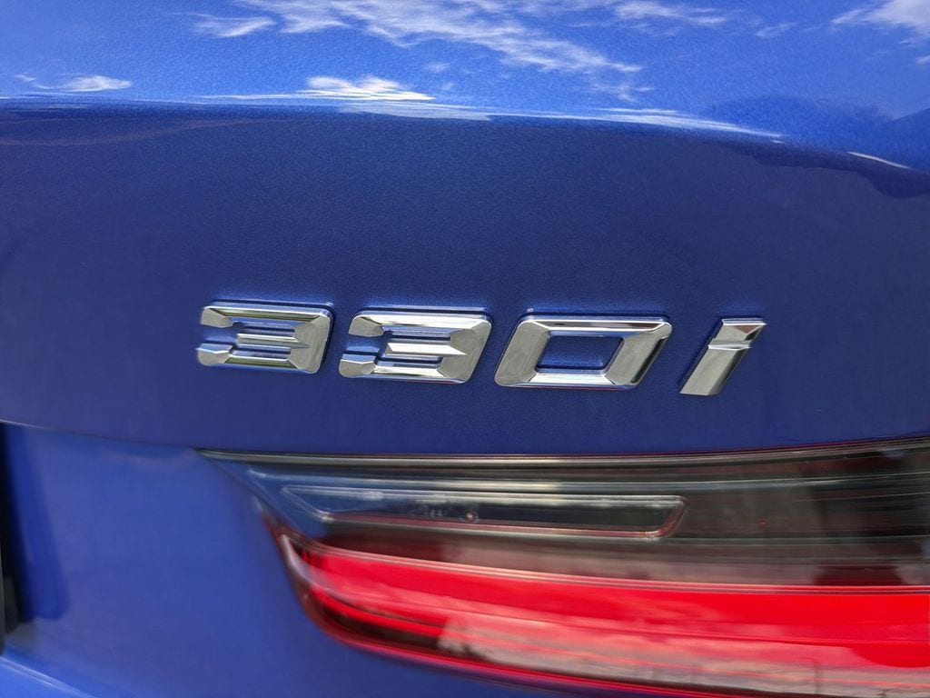 Thumbnail: 2024 BMW 3 Series - 7