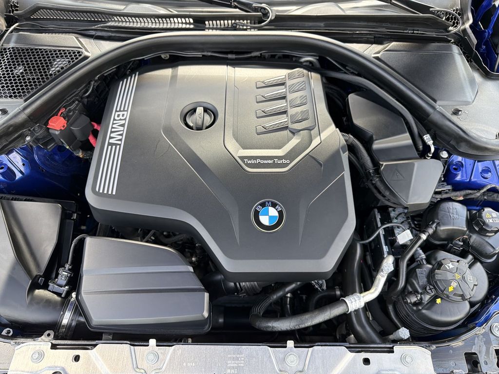 Thumbnail: 2024 BMW 3 Series - 9