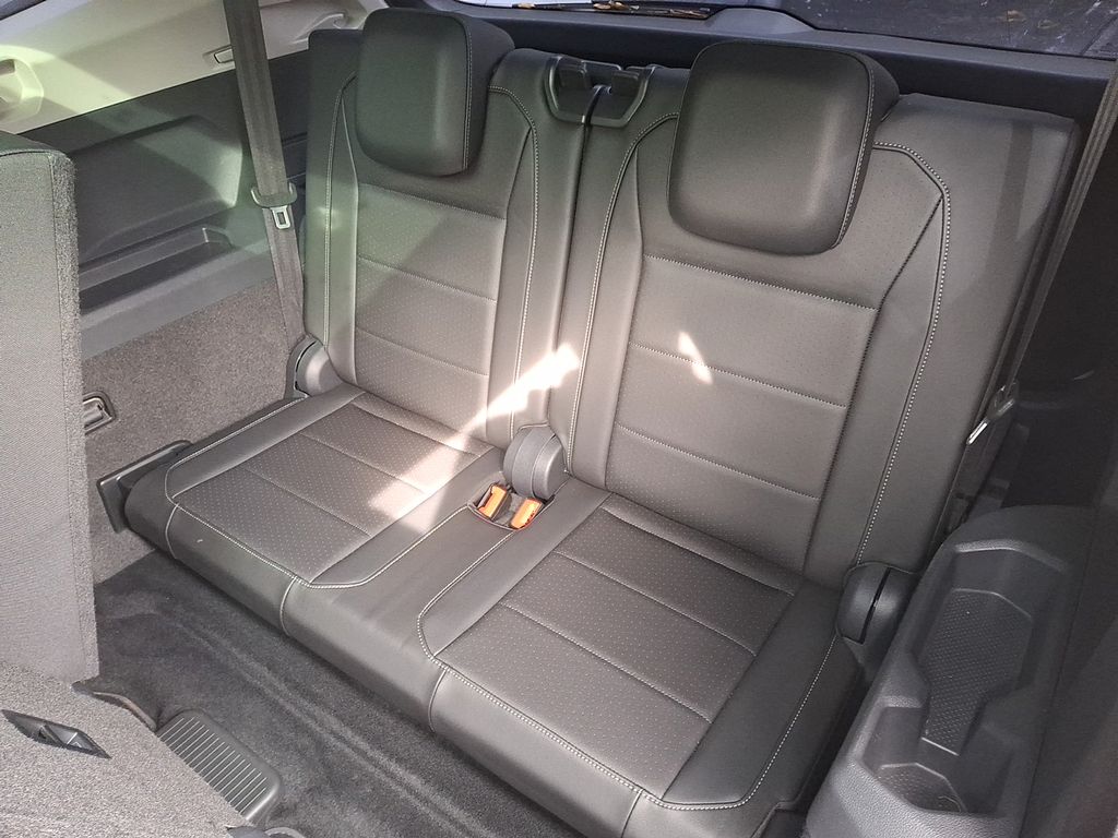 Thumbnail: 2019 Volkswagen Tiguan - 14