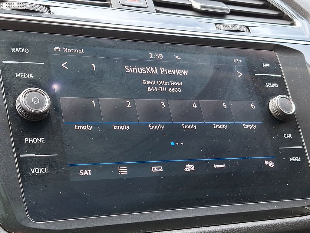 Thumbnail: 2019 Volkswagen Tiguan - 7