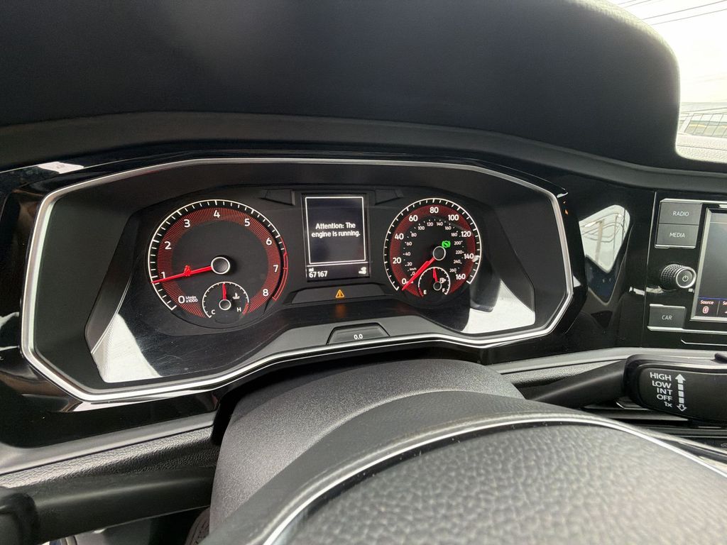 Thumbnail: 2019 Volkswagen Jetta - 16