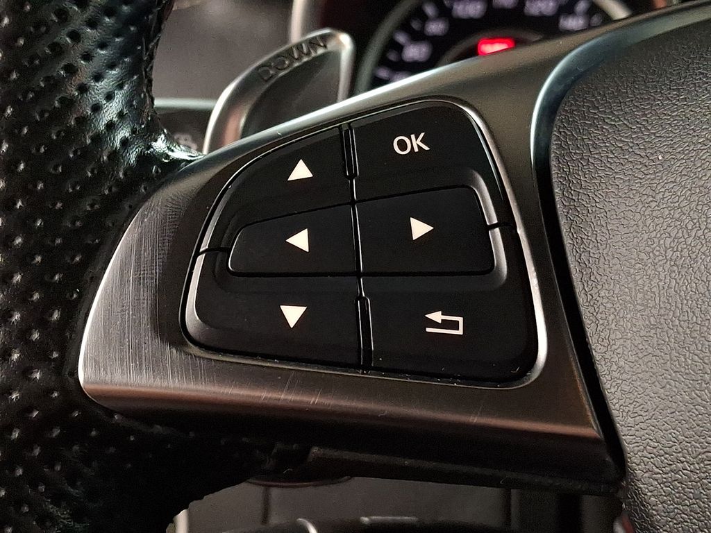 Thumbnail: 2019 Mercedes-Benz GLE - 20