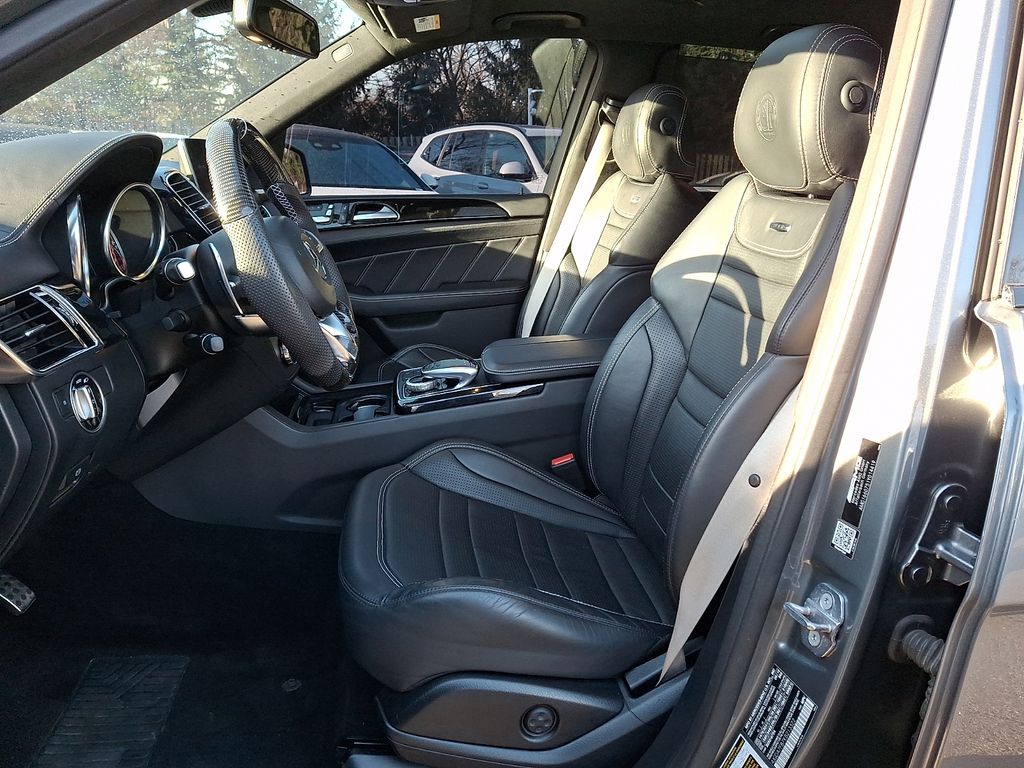 Thumbnail: 2019 Mercedes-Benz GLE - 6