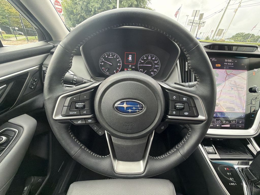 Thumbnail: 2022 Subaru Outback - 10