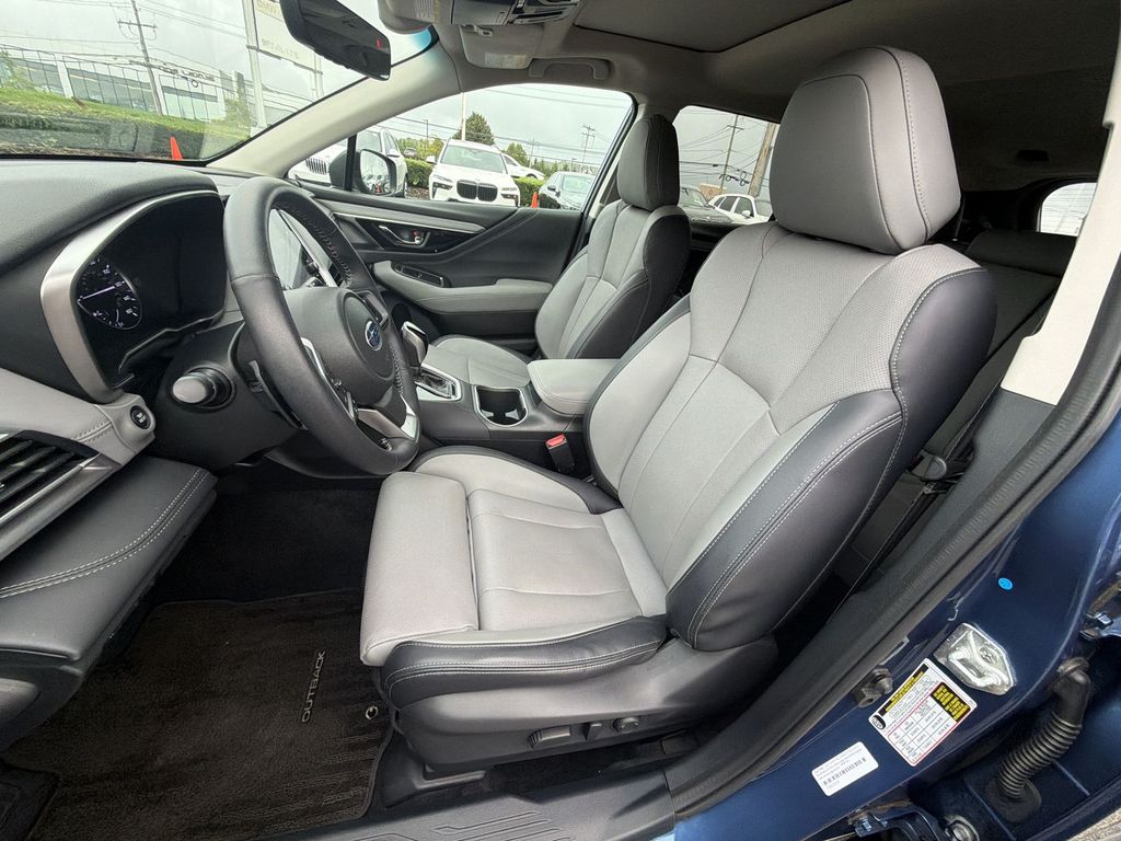 Thumbnail: 2022 Subaru Outback - 12