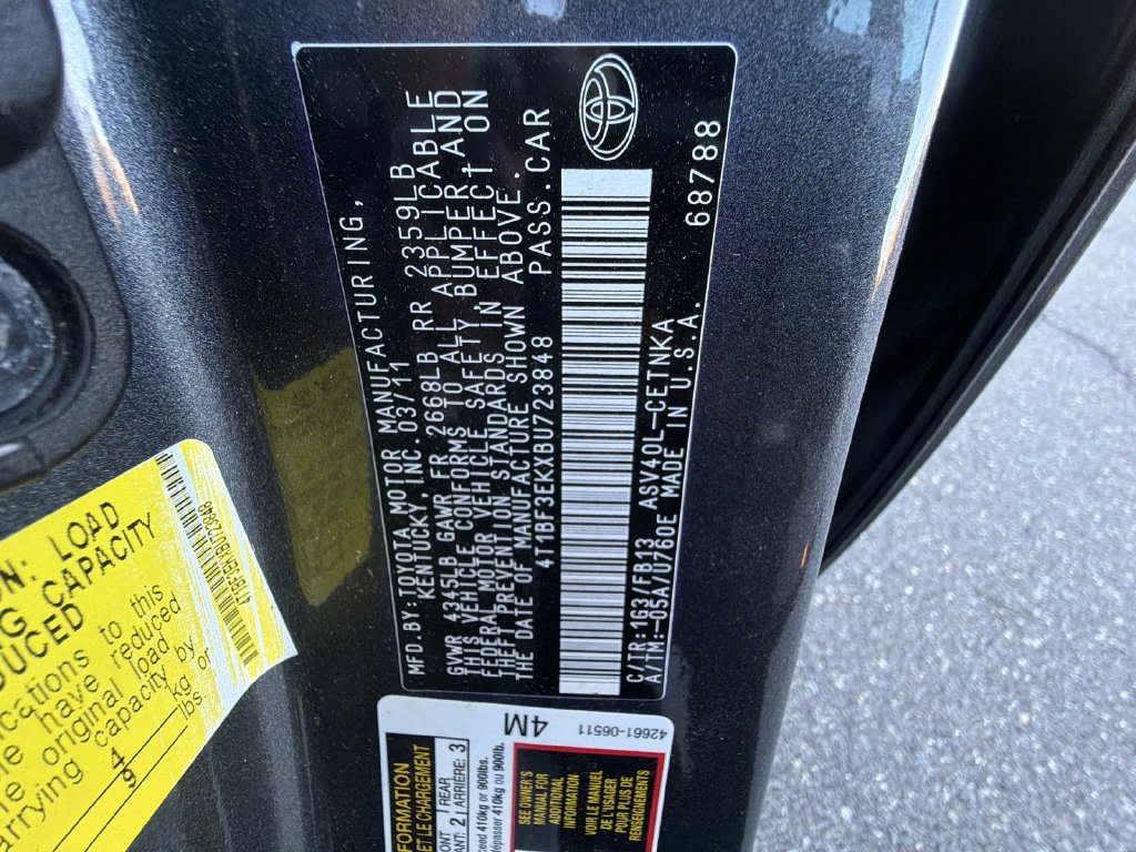 Thumbnail: 2011 Toyota Camry - 18