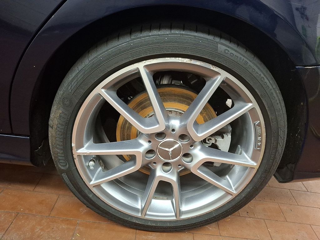 Thumbnail: 2017 Mercedes-Benz C-Class - 5