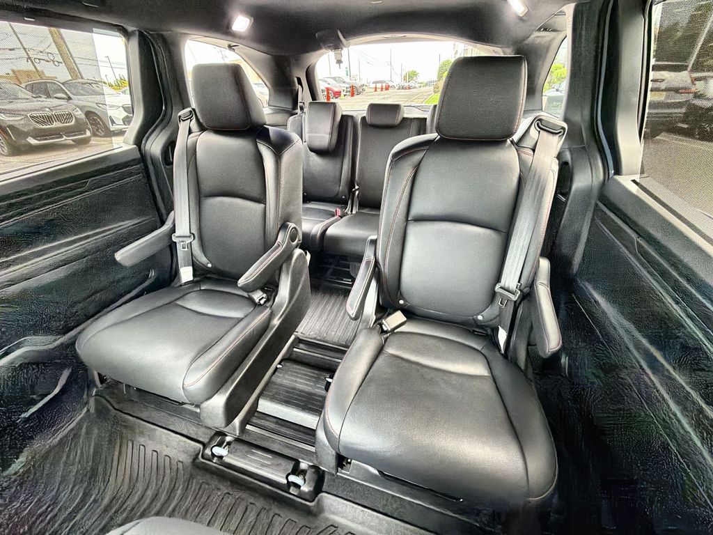 Thumbnail: 2024 Honda Odyssey - 13
