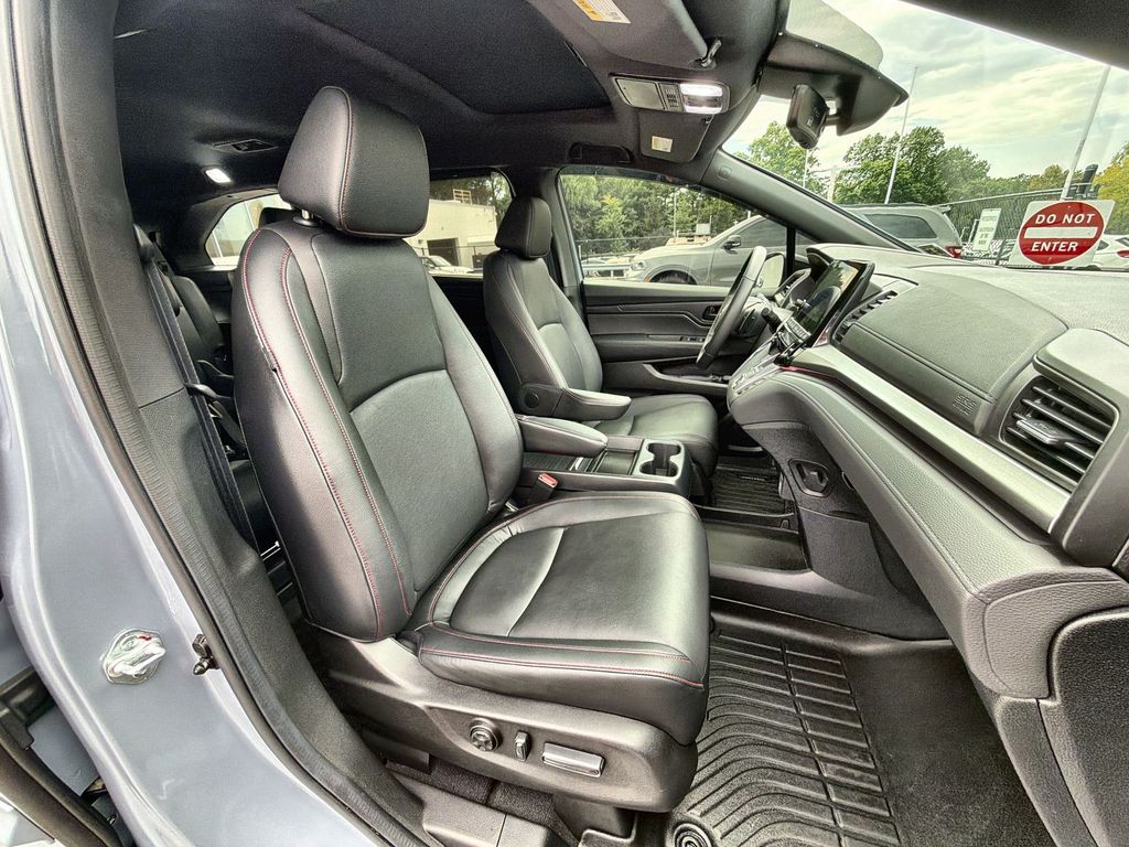 Thumbnail: 2024 Honda Odyssey - 28