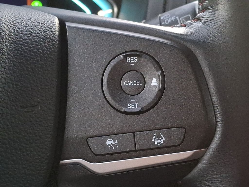 Thumbnail: 2023 Honda Odyssey - 23